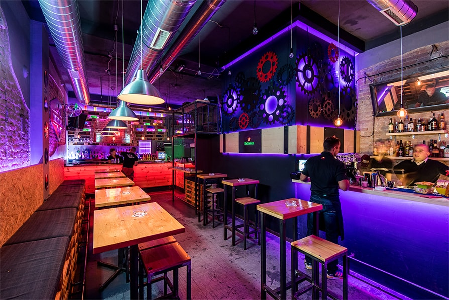 02_industrija_bar.jpg